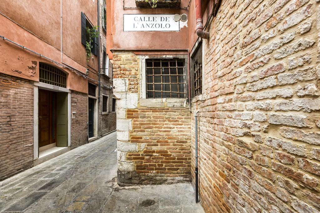 Al Mercato Di Rialto Apartment *